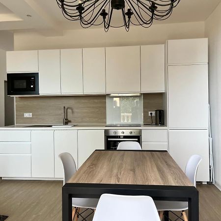 Cote Jardin: Spacious T3 Near Herault with Garden Terrace Agde Exterior photo